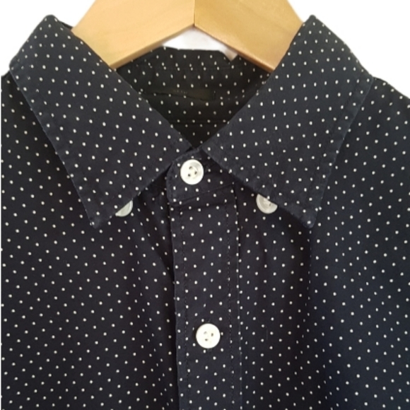 J. Crew- Slim Fit, Button Down - Picture 4 of 9